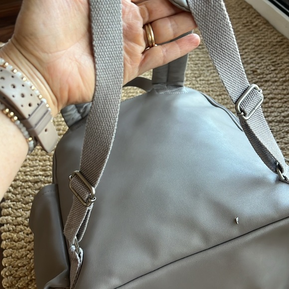 Skip Hop Greenwich Simply Chic Backpack Portobello - Picture 8 of 15